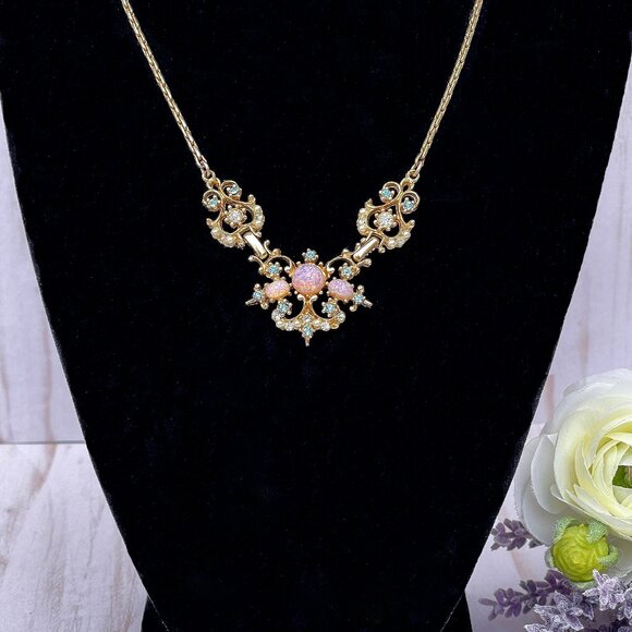 Vintage Estate Necklace Gold Tone Chain Pink Moon Glass Seed Pearls Aqua Crystal - Picture 3 of 9